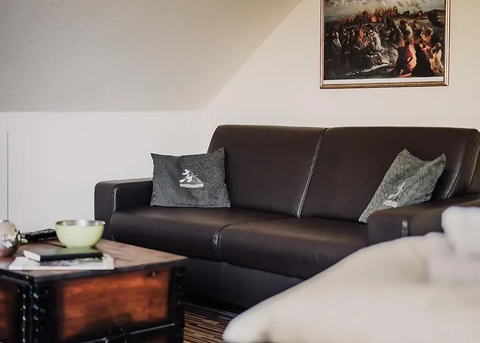 Hexe I - Mit Blick Auf Den Wurmberg *